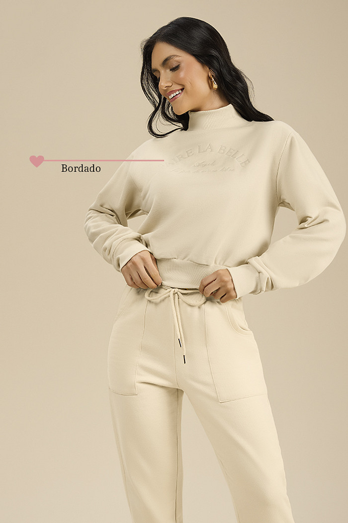 Blusão gola alta em moletom