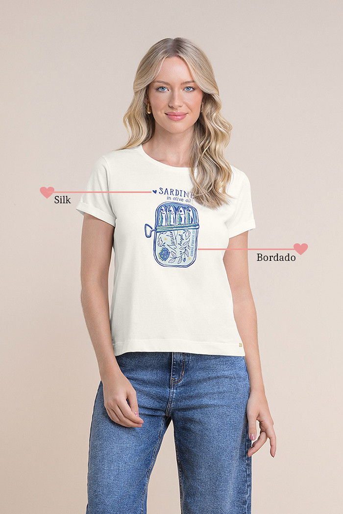 Blusa meia malha com silk e bordada