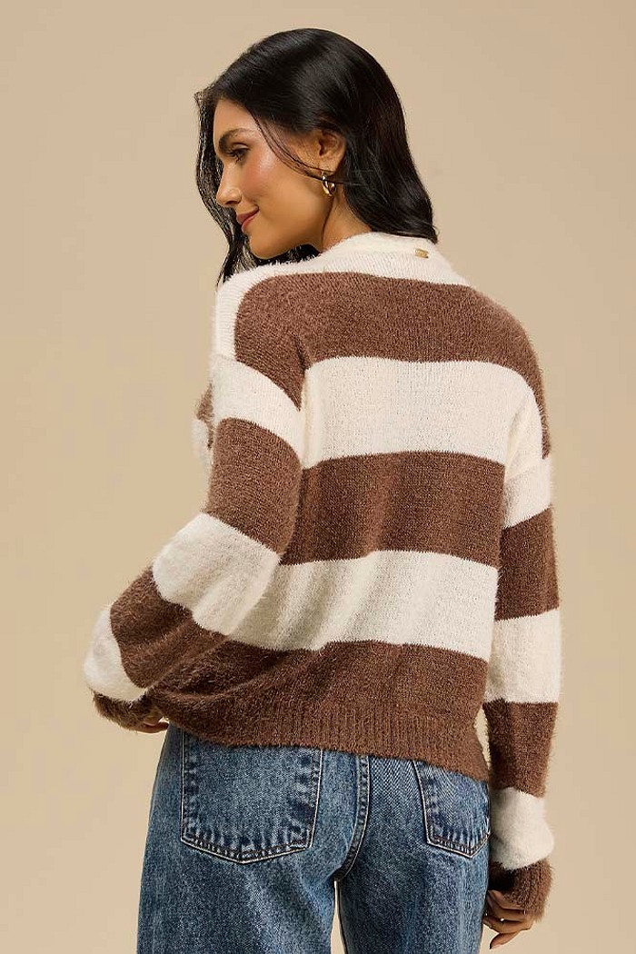 Blusa manga longa em tricot listras