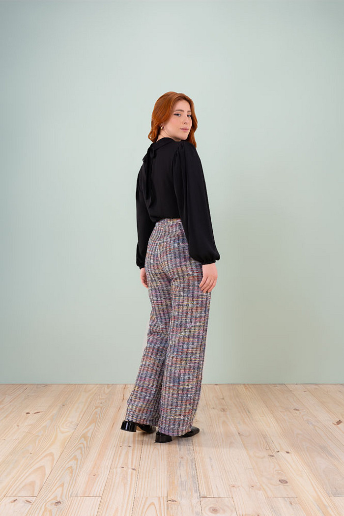 Calça reta em tweed color