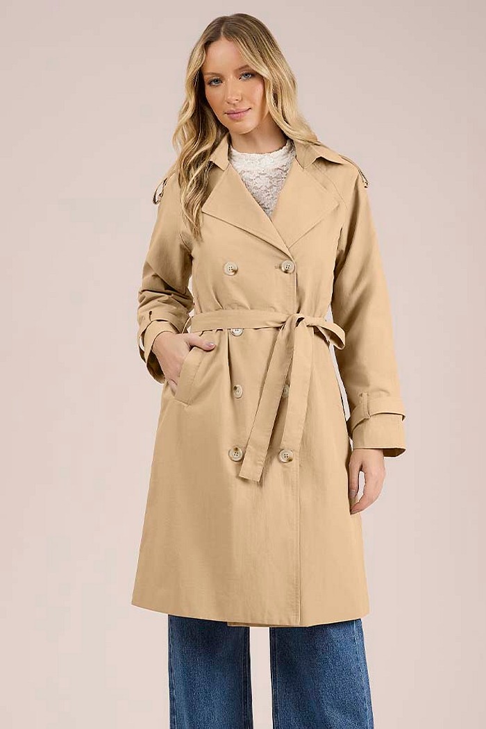 Casaco longo em tecido gabardina com forro