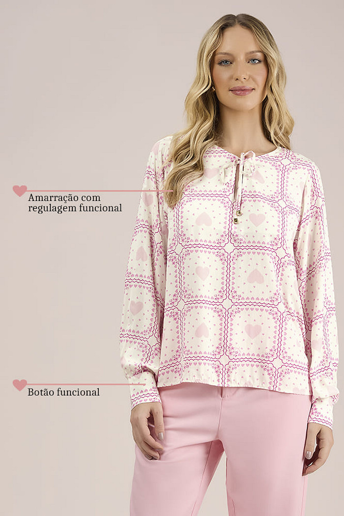 Blusa manga longa com amarração em viscose estampada