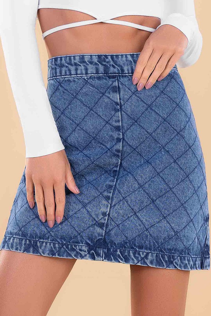 Saia em jeans matelassê