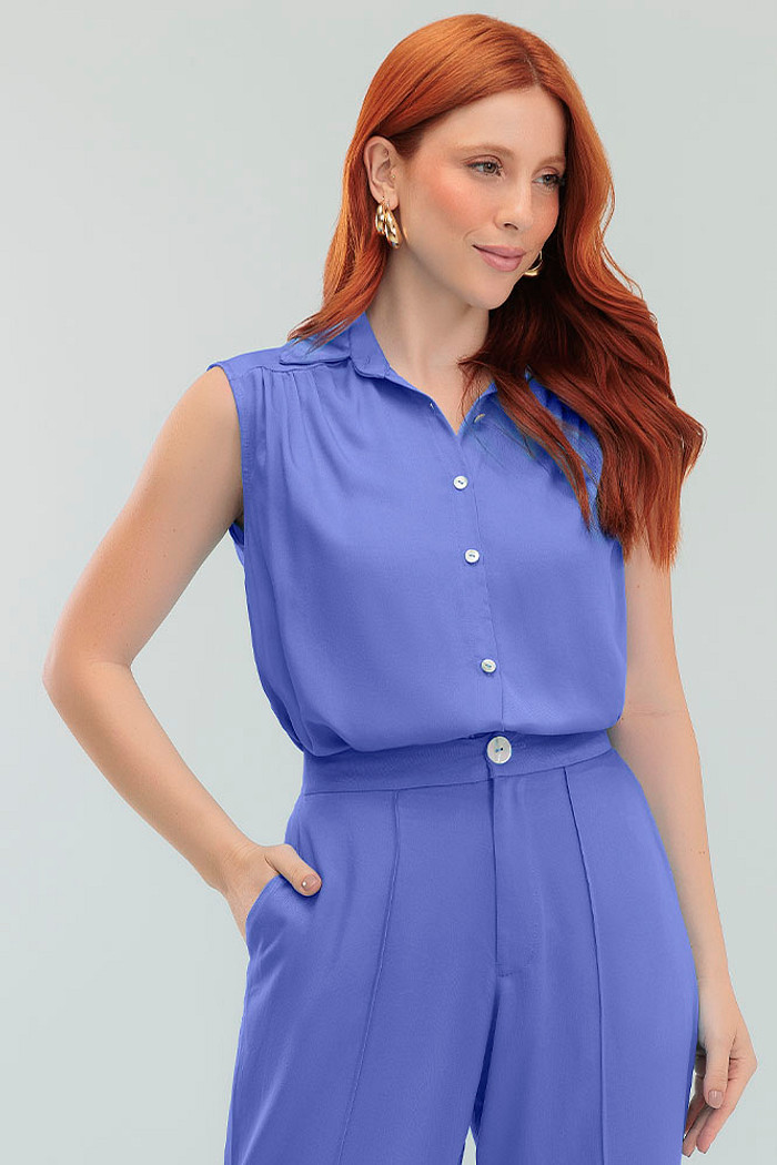 Camisa regata em viscose lisa