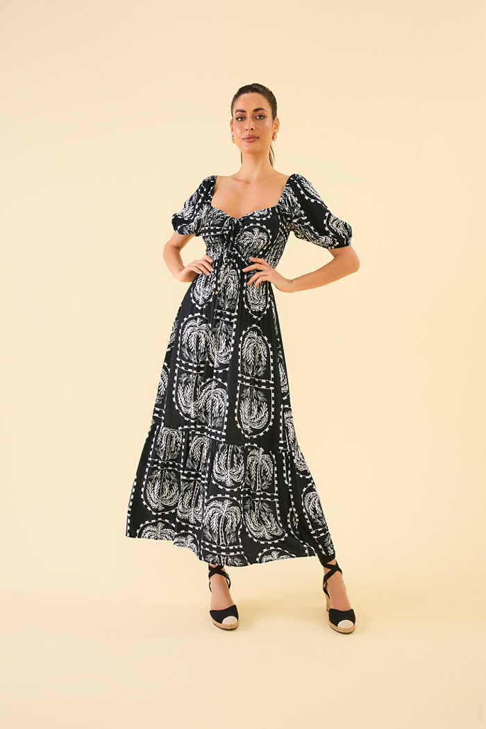 Vestido midi em viscose com amarração nas costas