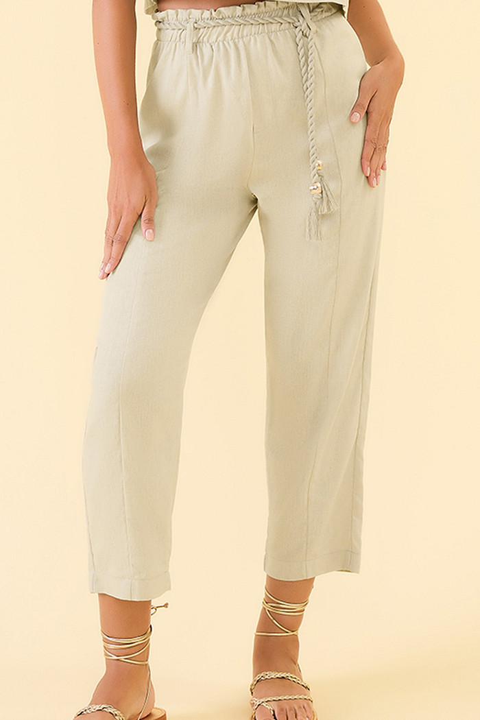 Calça linho com cinto