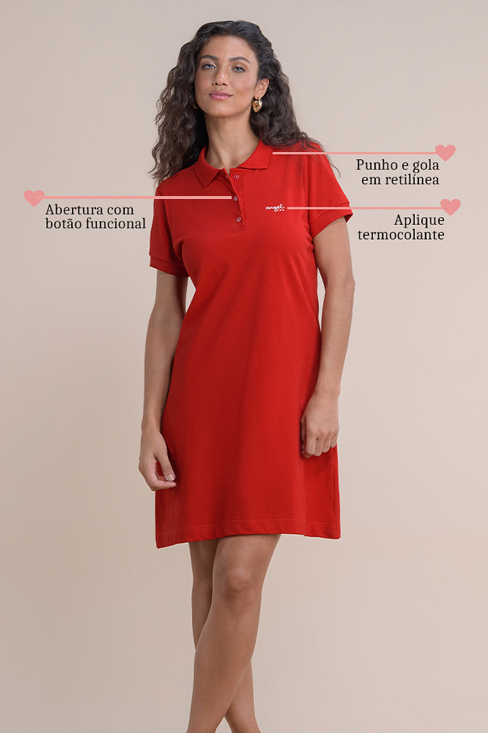 Vestido curto em malha piquet com gola polo