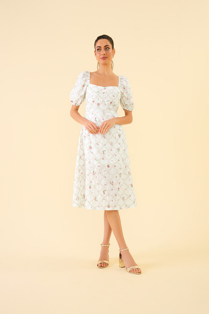 Vestido midi tecido bordado estampado com forro