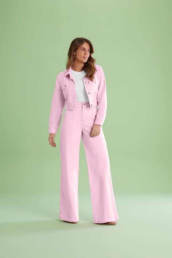 Jaqueta cropped em sarja