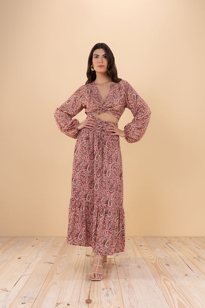 Blusa cropped em viscose lurex