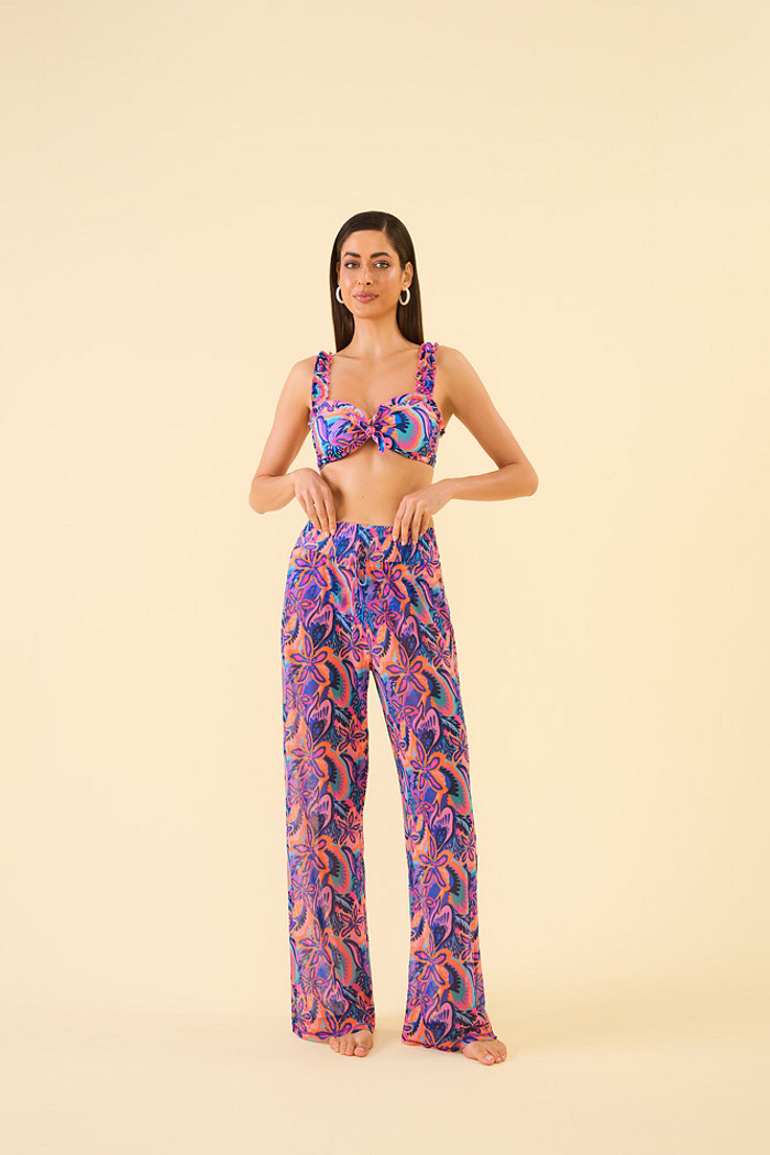 Calça em tule com elástico na cintura