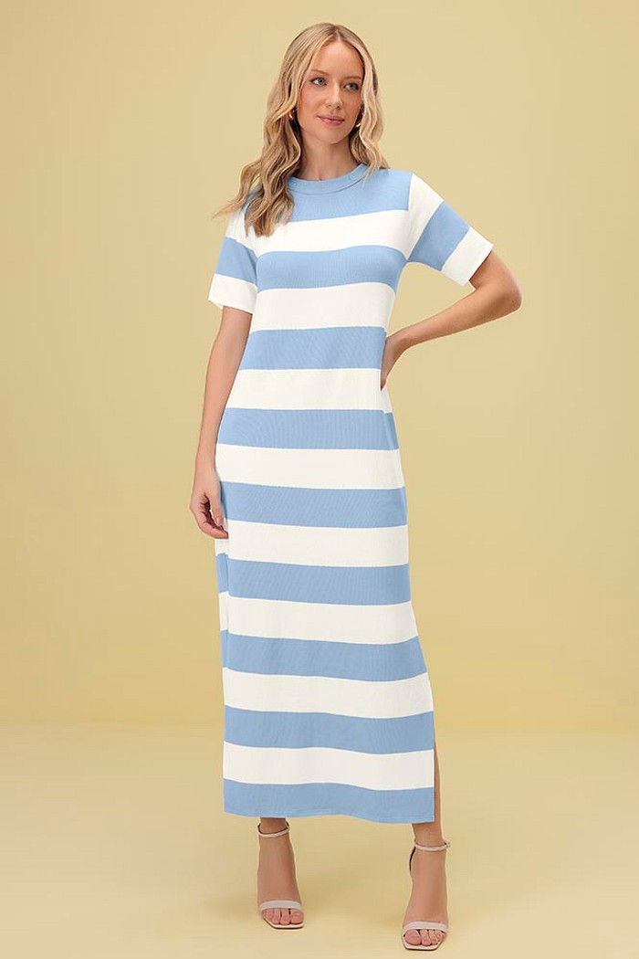 Vestido midi tricot com fenda lateral listras