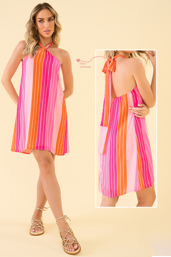 Vestido curto em crepe com forro