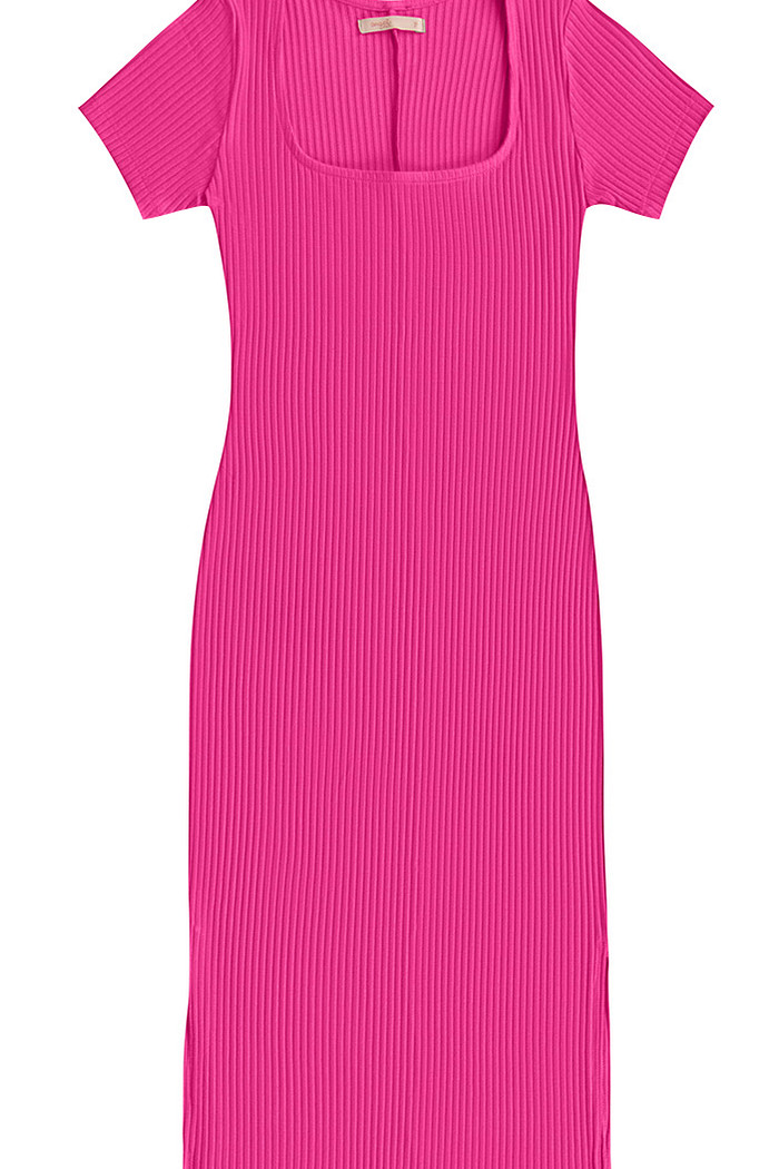 Vestido midi ecote quadrado em malha canelada