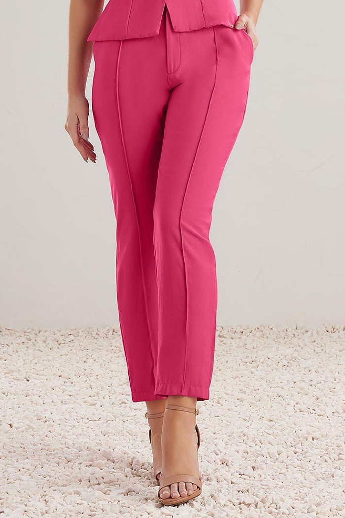 Calça em alfaiataria clássica