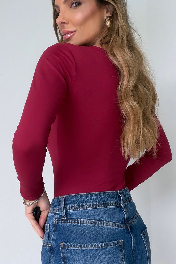 Body Poliamida Premium ML Decote Quadrado cor Vinho