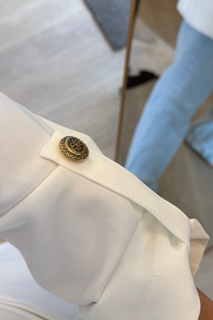 Blazer Longo Drama Signature Alfaiataria Premium com Martingale 1 botão cor Off White