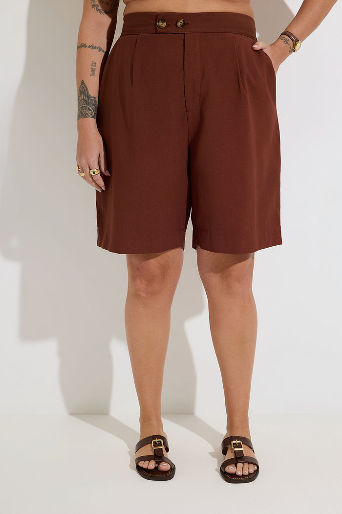 Bermuda Alfaiataria Antônia Marrom Escuro