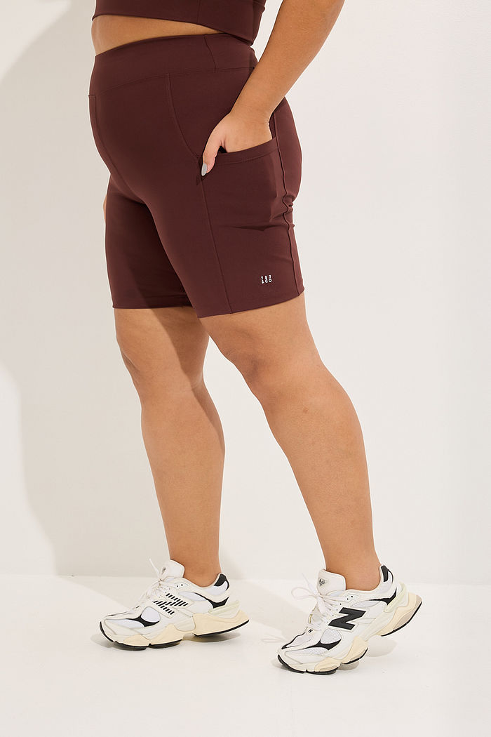 Bermuda Fitness Plus Size com Bolso Mocha