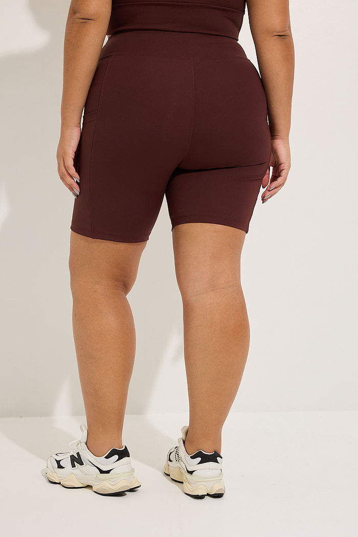 Bermuda Fitness Plus Size com Bolso Mocha