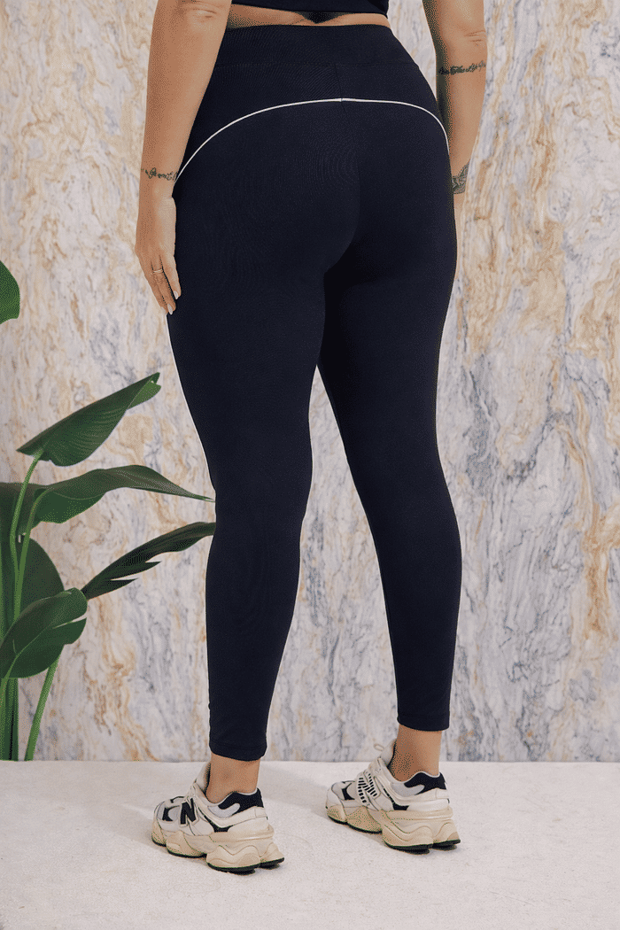 Legging Fitness Plus Size Preta e Branca