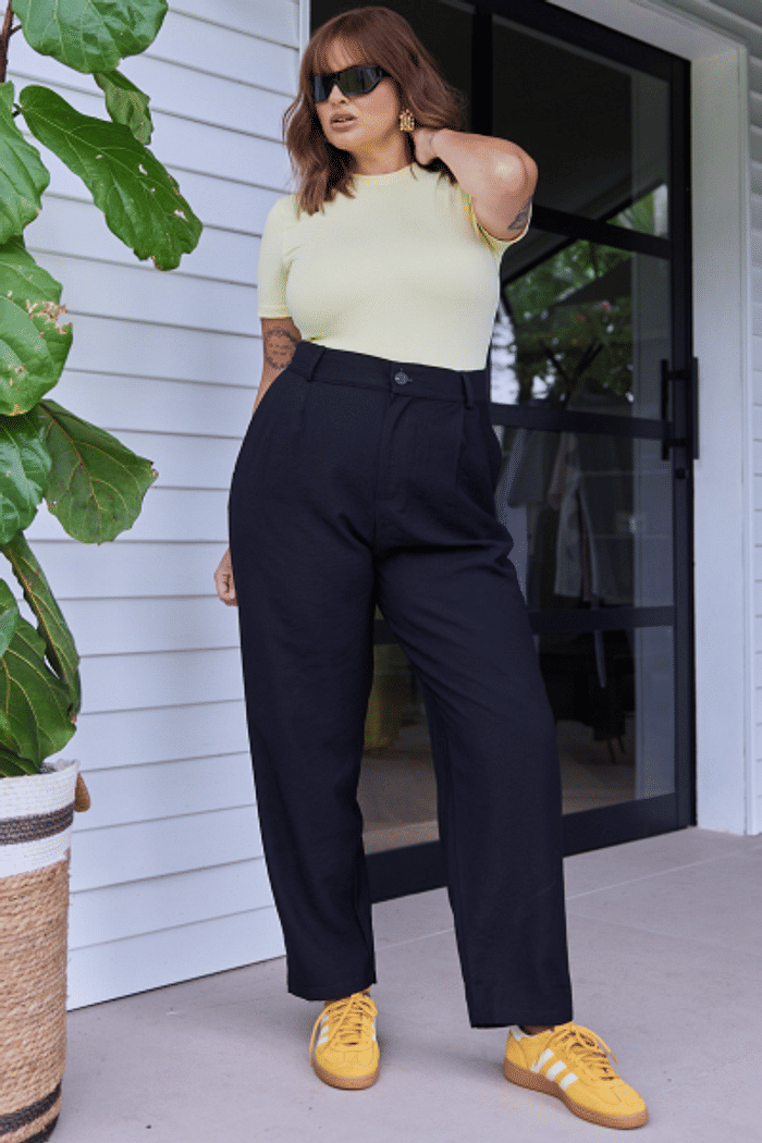 Calça Alfaiataria Salete Tencel Preta