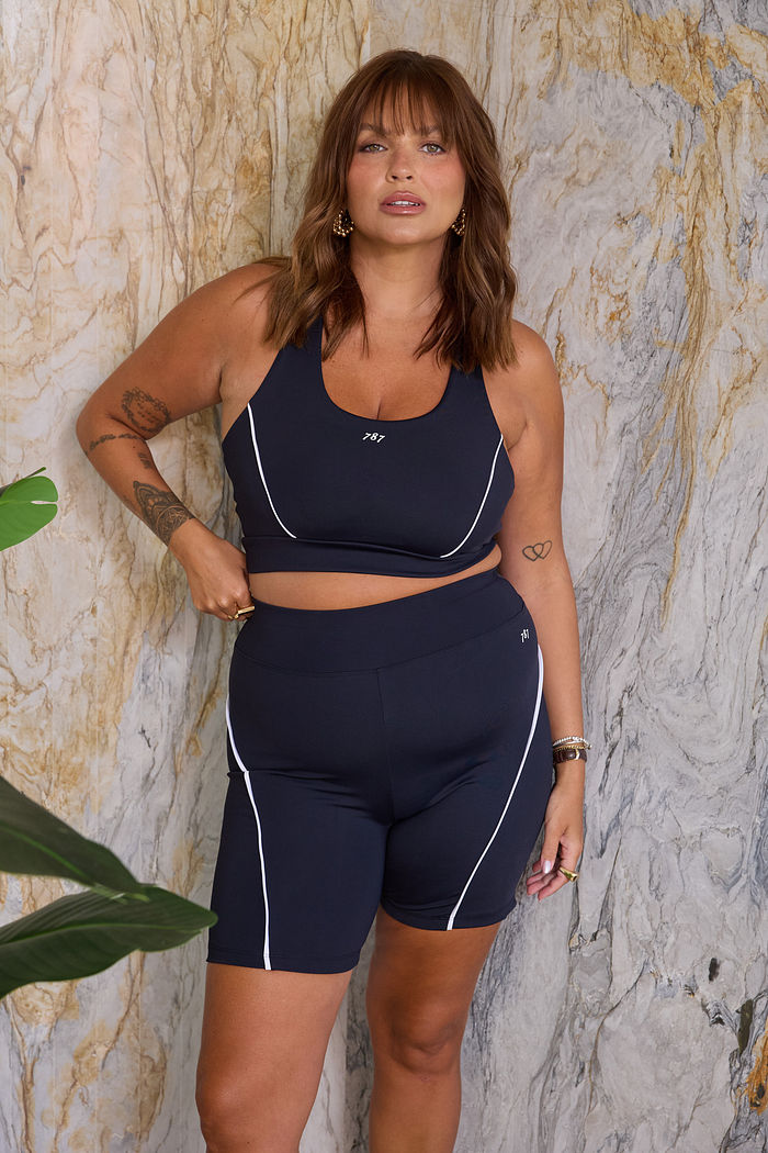 Top Fitness Plus Size Serena Preto e Branco