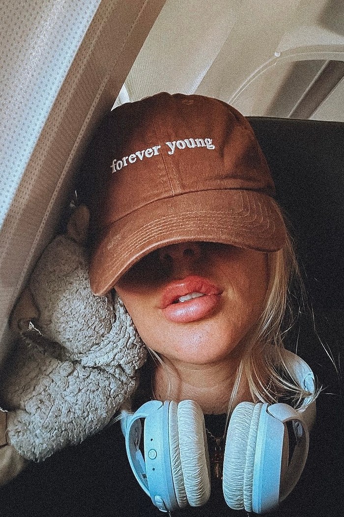 boné caramelo forever young mundo lolita