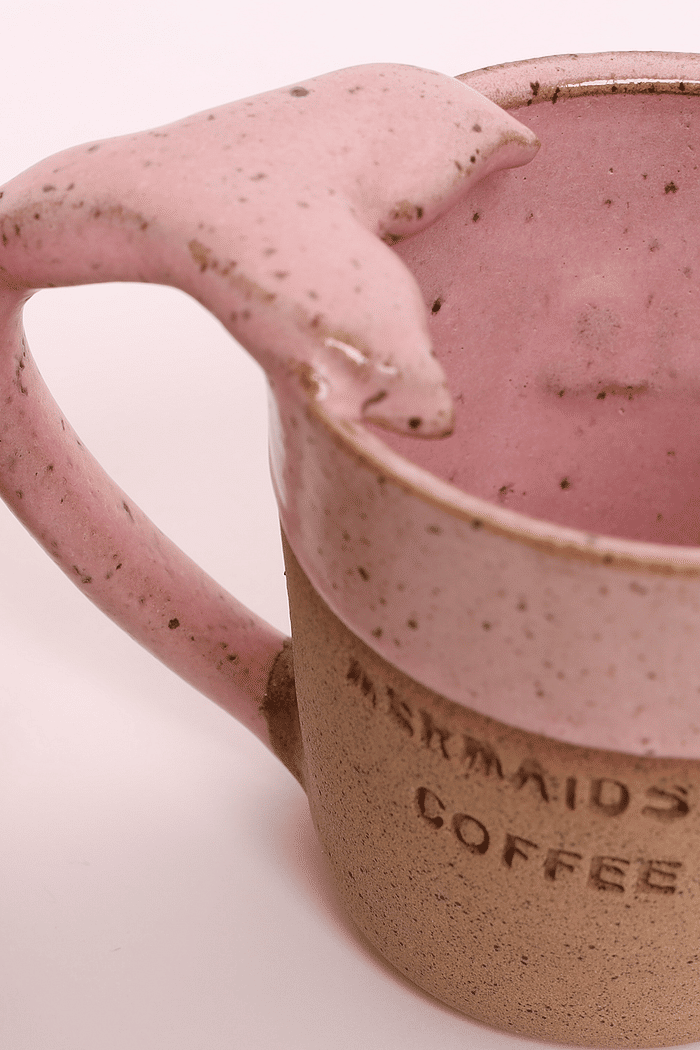 xícara mermaids marrom com rosa mundo lolita