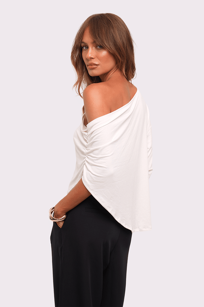 blusa off white lótus mundo lolita