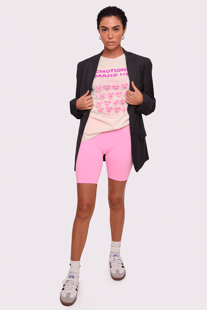 t-shirt emotions make us human mundo lolita