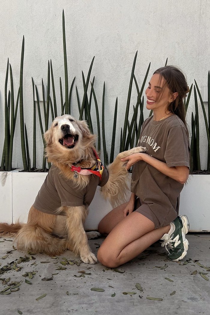 t-shirt caramelo dog mom mundo lolita