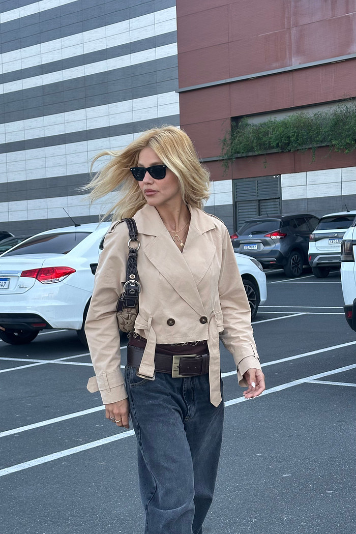 trench coat cropped bege versailles mundo lolita