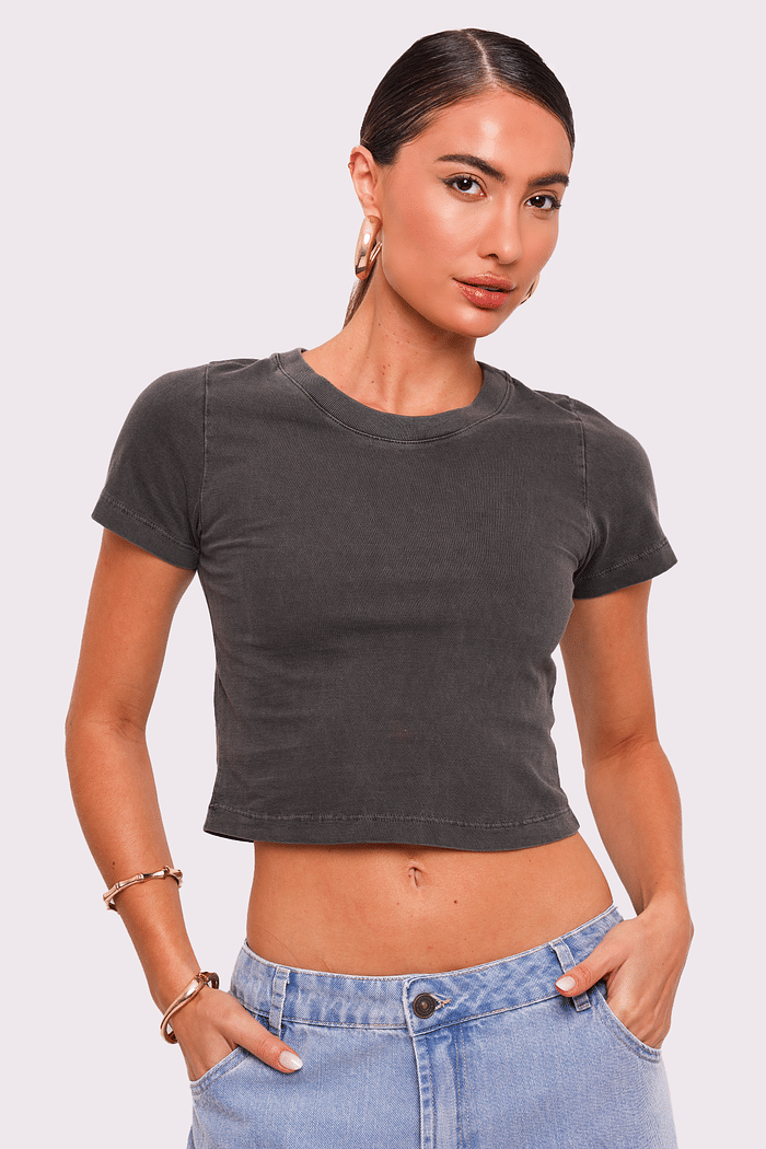 baby tee lavada essential mundo lolita