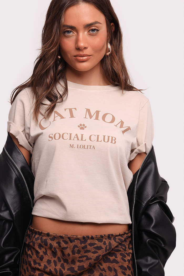 t-shirt areia cat mom mundo lolita