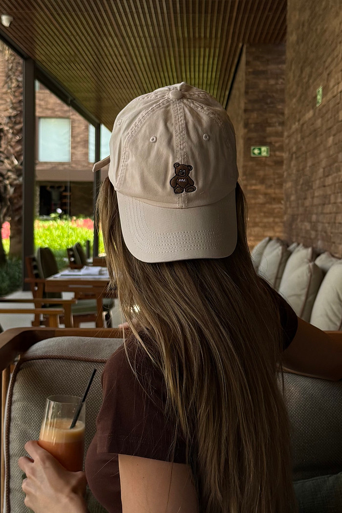 boné teddy bear bege mundo lolita