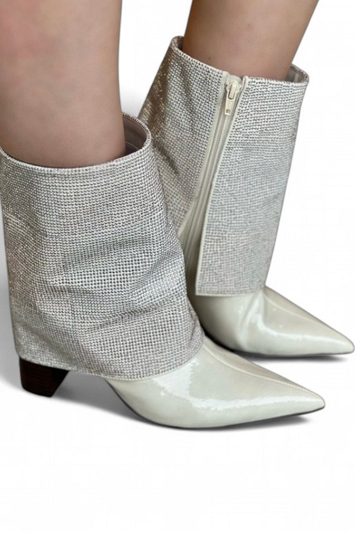 BRUNA - BOTA COURO CANO MÉDIO CAPA BRILHO OFF WHITE