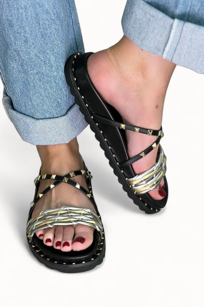 ALEXIA - BIRKEN PRETA DETALHES METALIZADOS