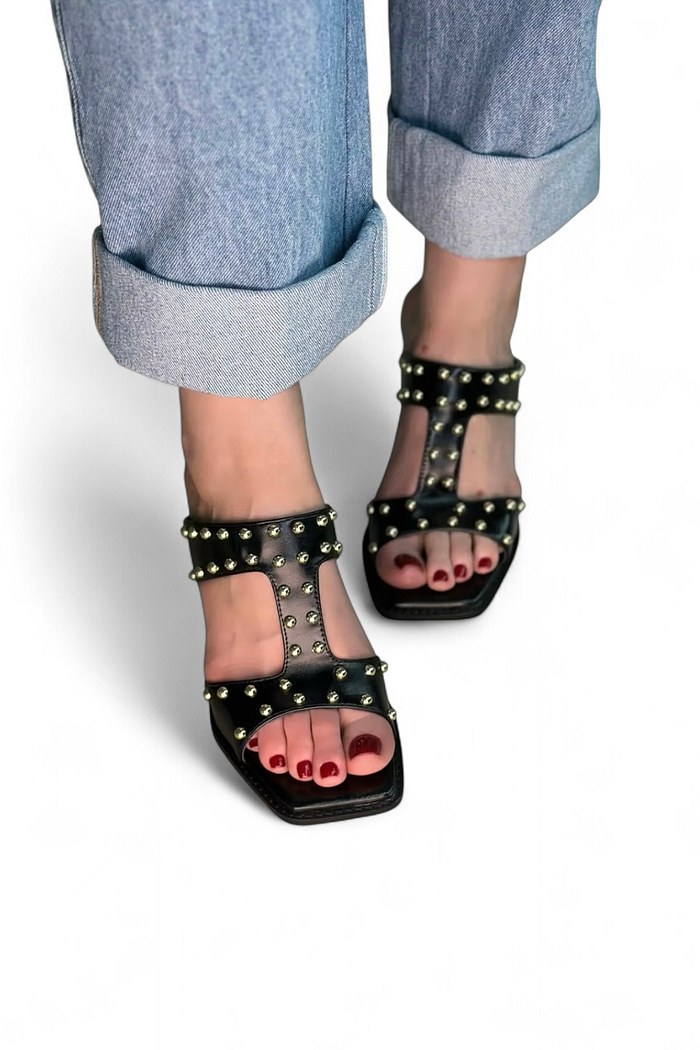 KIM - TAMANCO TACHAS SALTO BLOCO PRETO