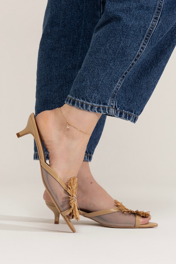 TRANCOSO – TAMANCO TELA COM FLOR EM PALHA TRIGO