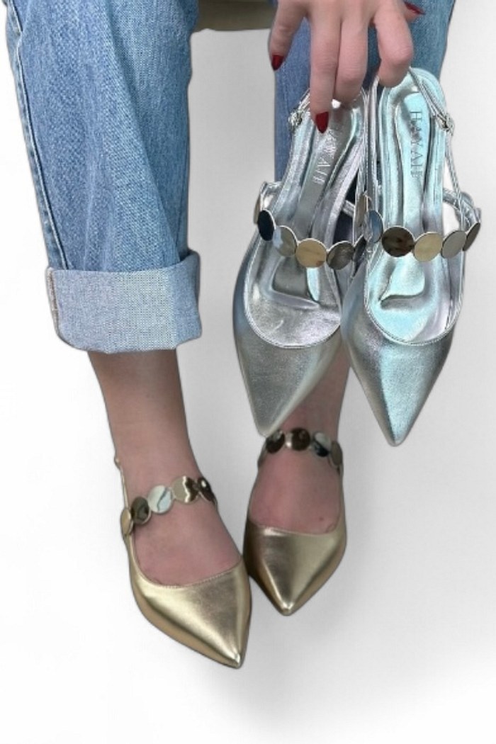 ADORA - SAPATILHA SLINGBACK DETALHES DOURADA