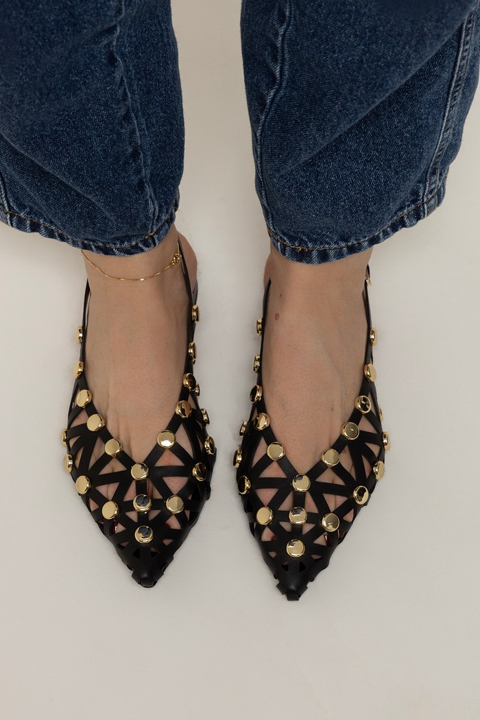 SAVINA - SAPATILHA SLINGBACK COURO COM TACHAS PRETA