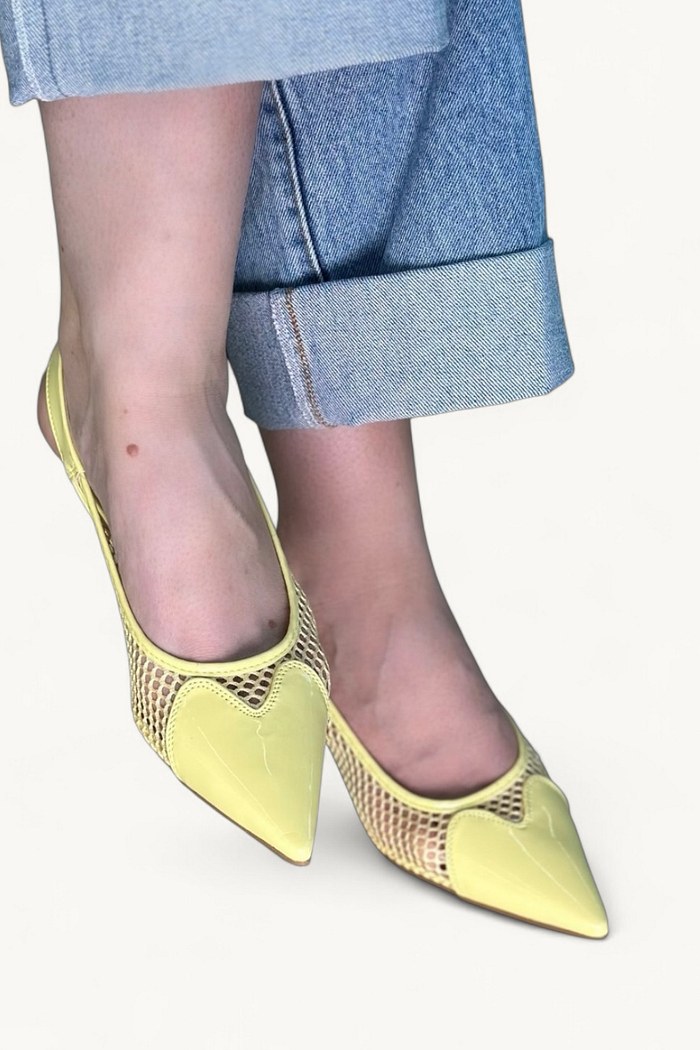 LAISA - SCARPIN SLINGBACK CORAÇÃO TELA MANTEIGA