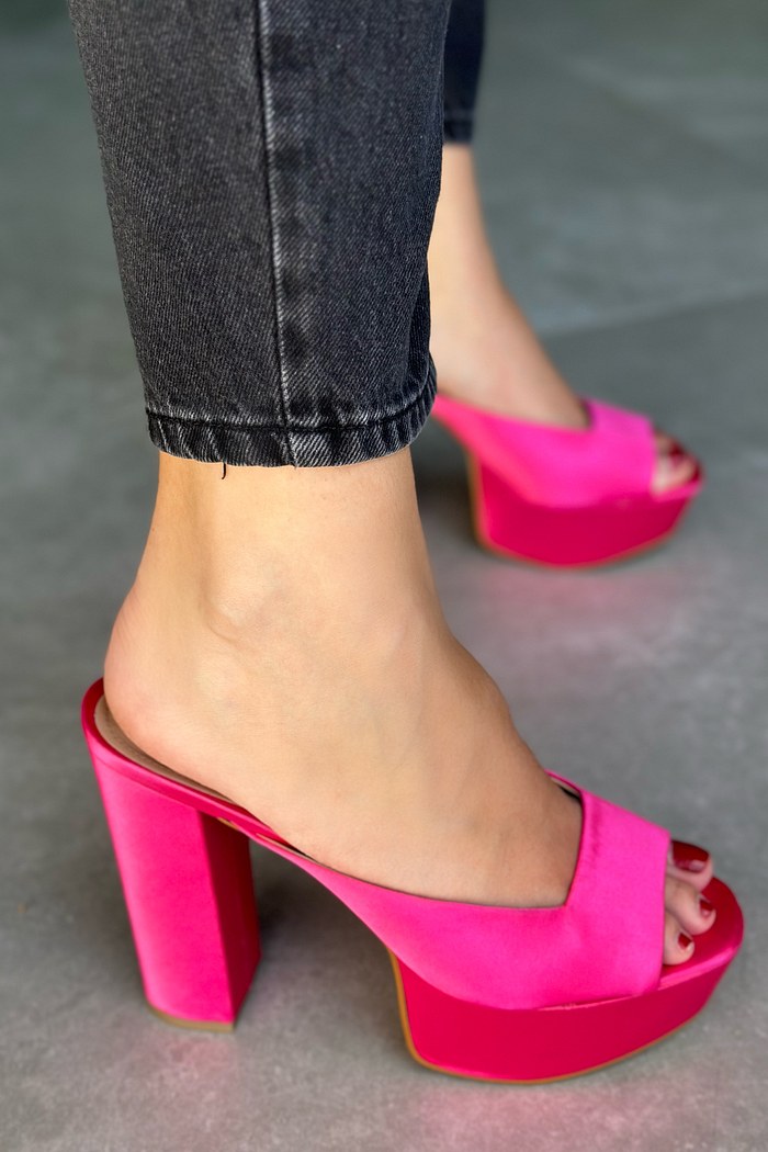 DEYSE – TAMANCO SALTO BLOCO PINK