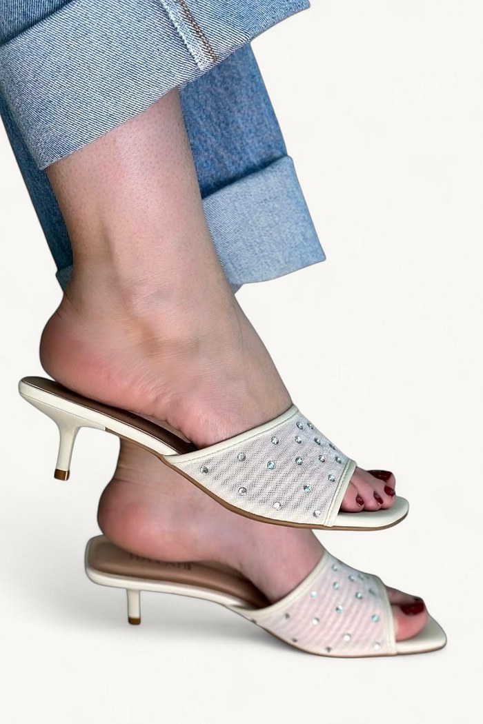 JANE – TAMANCO TELA OFF WHITE