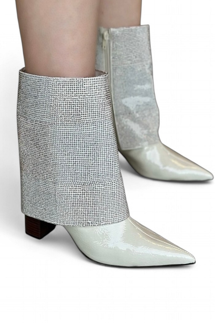 BRUNA - BOTA COURO CANO MÉDIO CAPA BRILHO OFF WHITE