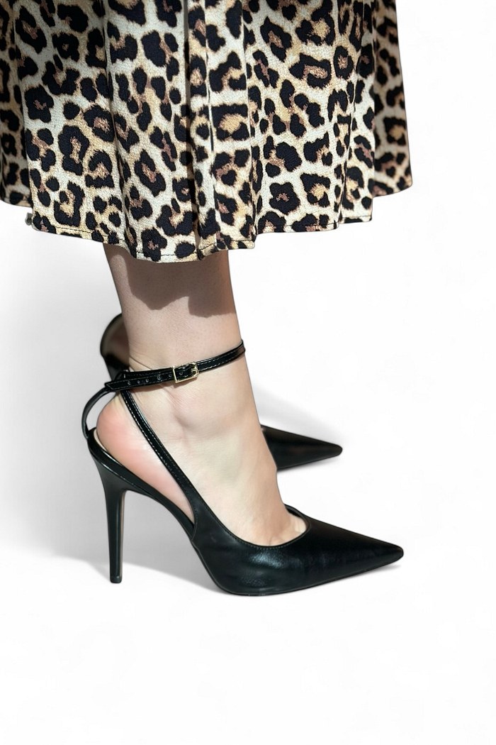 LEONA - SCARPIN SLINGBACK SALTO FINO COURO PRETO