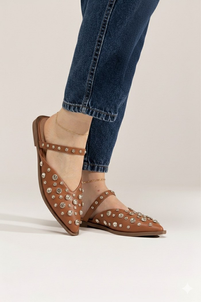 GABRIELA - MULE COURO COM PEDRARIA STRASS MARROM