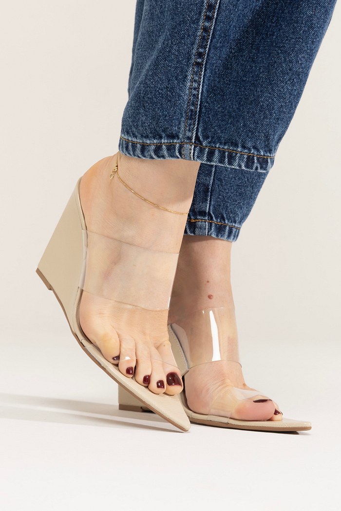 BALI – TAMANCO EM VINIL SALTO ANABELA OFF WHITE