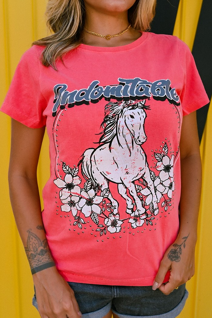 T-SHIRT ESTONADA INDOMITABLE - VERMELHO